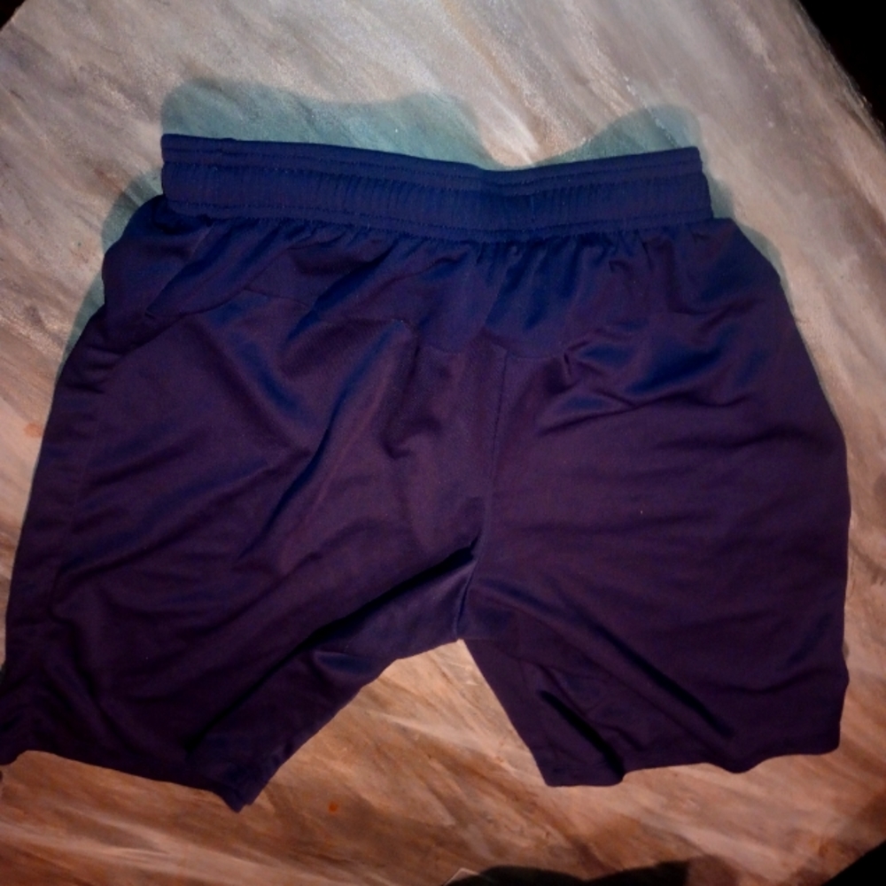 Nike basketball shorts medium dry fit